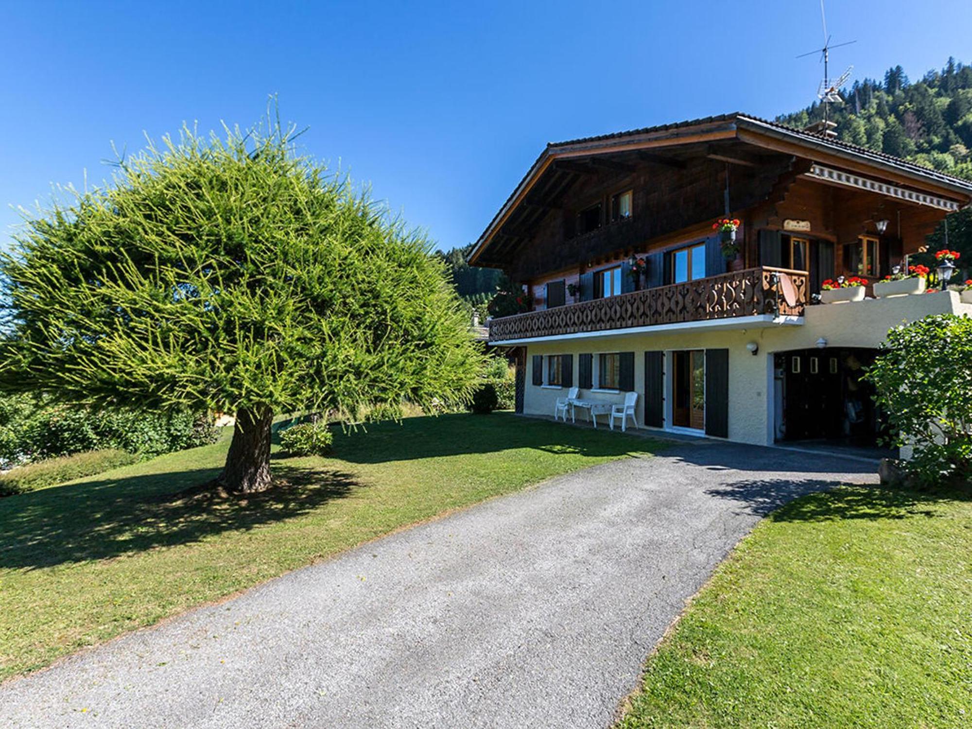 Rez De Chalet Calme Avec Terrasse - 2 Chambres, Proche Pistes A La Clusaz - Fr-1-437-10 Buitenkant foto